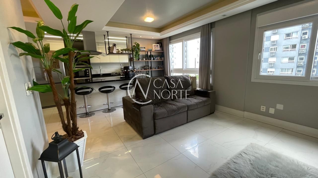 Apartamento à venda com 2 quartos, 67m², 1 suíte, 1 vaga, Rua Jerônymo Zelmanovitz no bairro São Sebastião em Porto Alegre