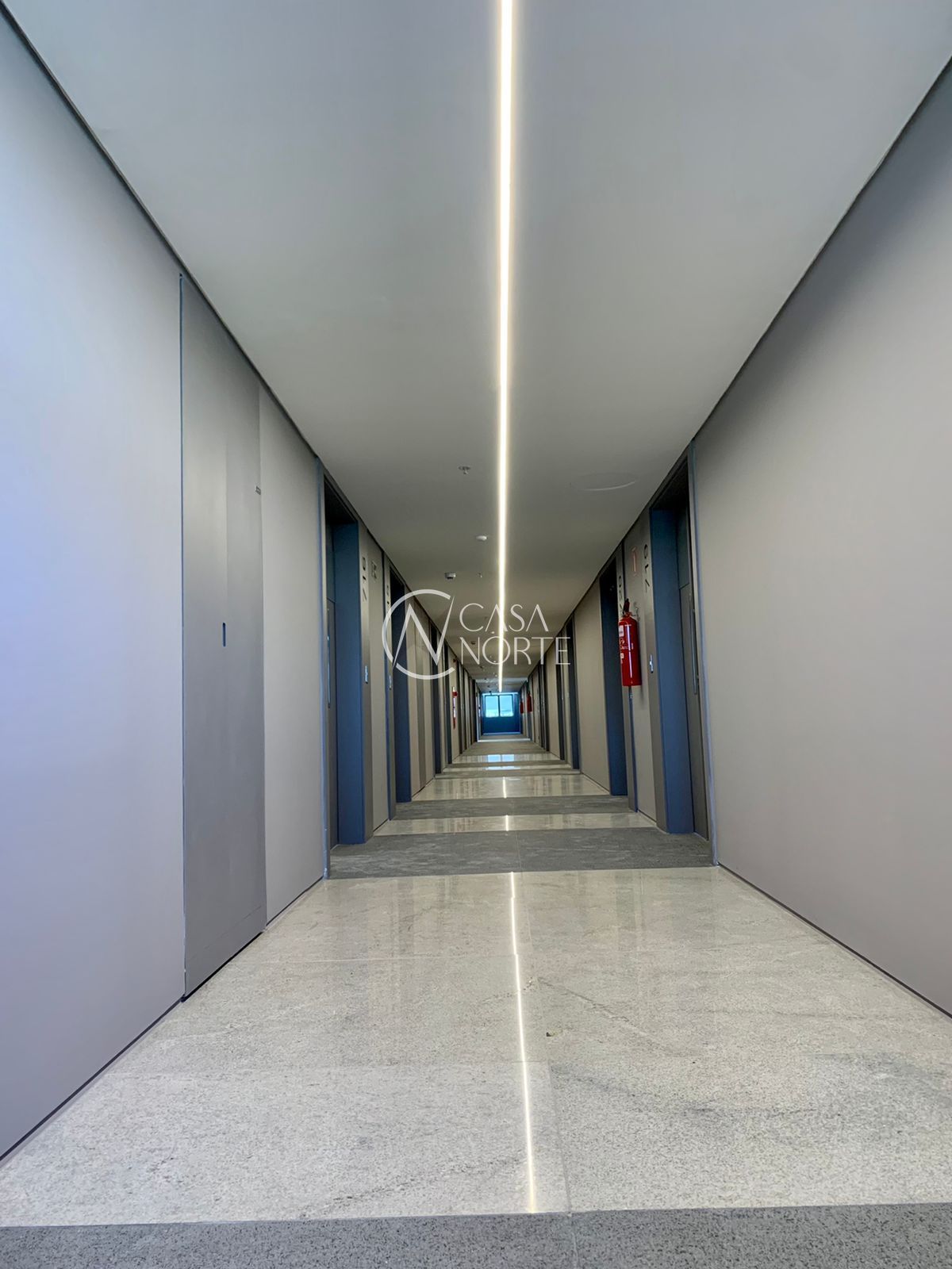 Sala Comercial à venda , 33m², Rua Coronel Aparício Borges no bairro Teresópolis em Porto Alegre