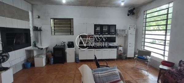 Casa à venda com 3 quartos, 200m², 3 suítes, 3 vagas, Avenida Leonardo Carlucci no bairro Espírito Santo em Porto Alegre