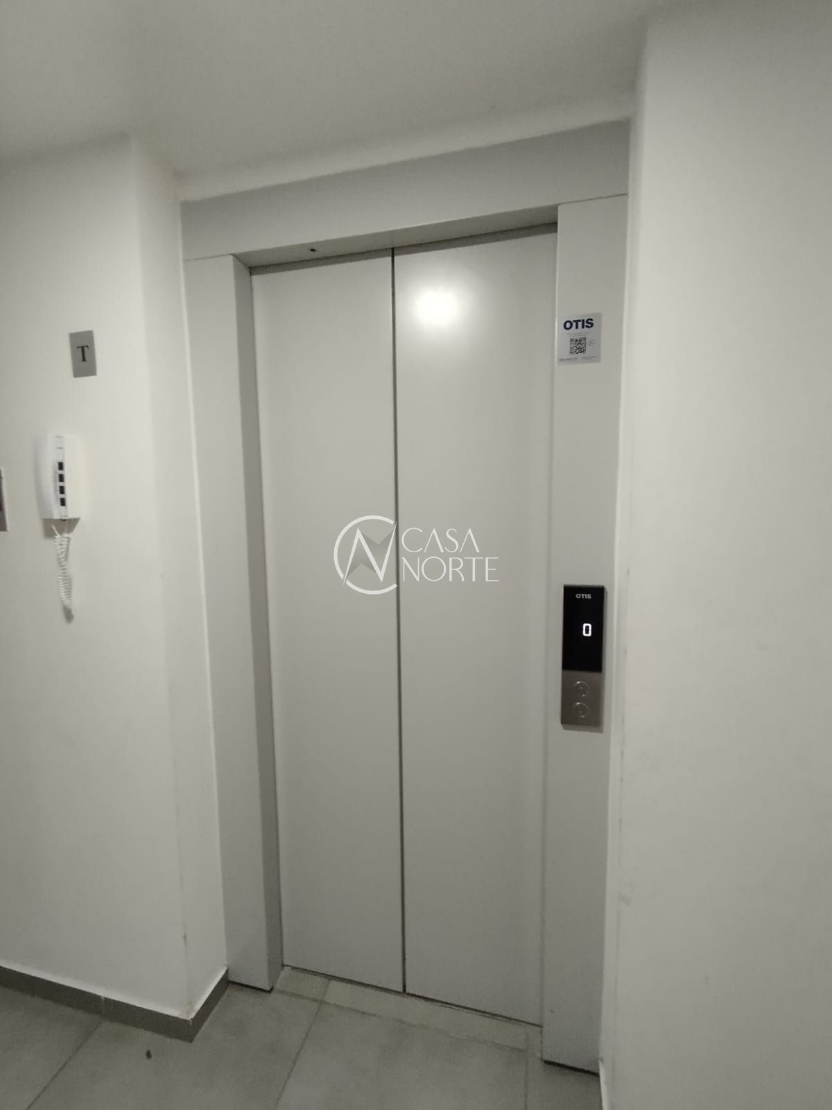 Apartamento à venda com 2 quartos, 43m², 1 vaga, Avenida Otto Niemeyer no bairro Camaquã em Porto Alegre