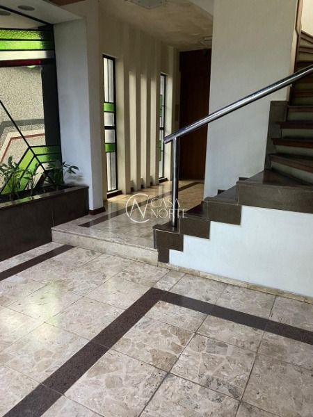 Sala Comercial à venda , 52m², Rua Felipe Neri no bairro Auxiliadora em Porto Alegre