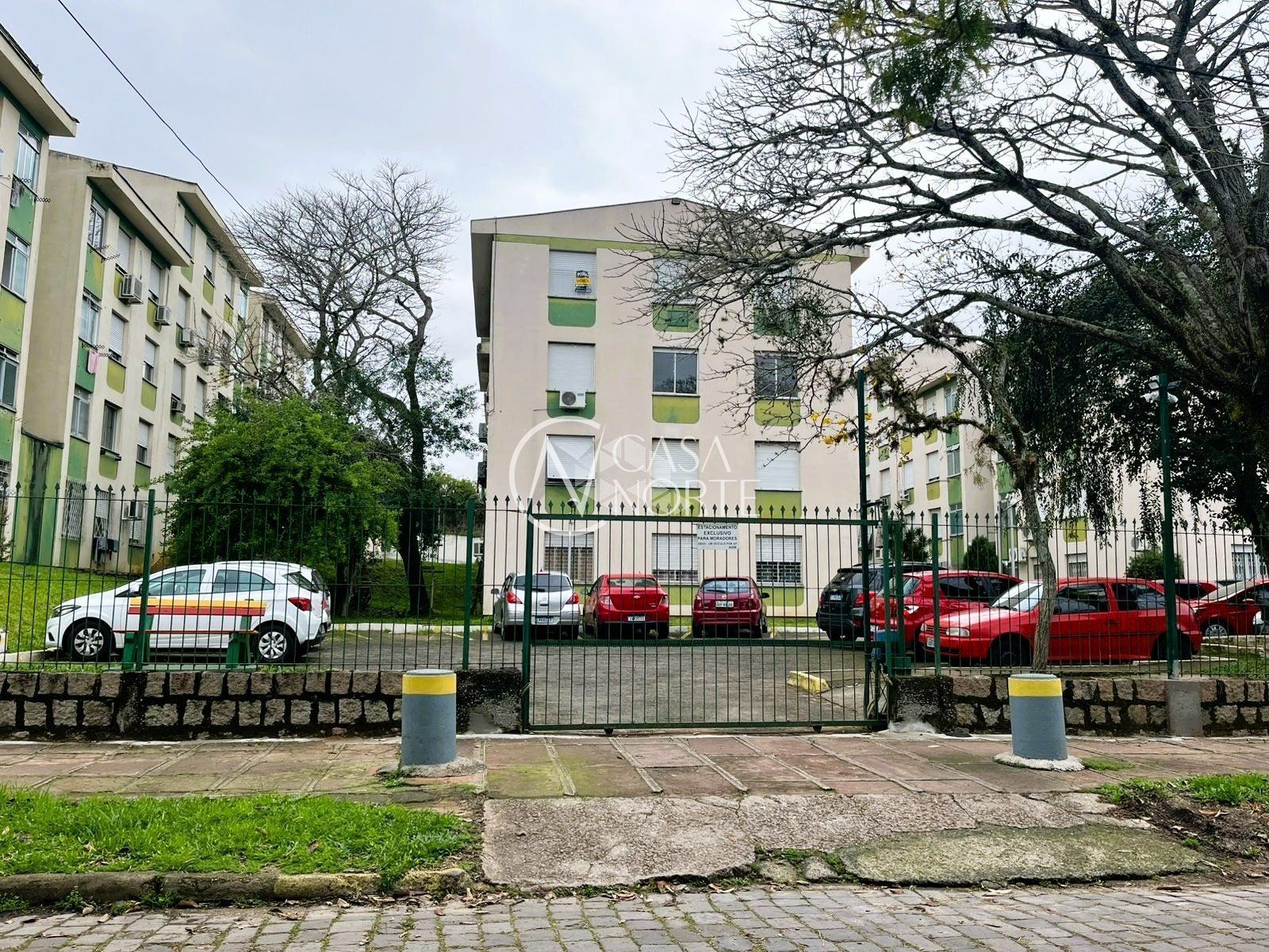 Apartamento à venda com 2 quartos, 53m², 1 vaga, Rua Doutor Pio Fiori de Azevedo no bairro Vila Nova em Porto Alegre