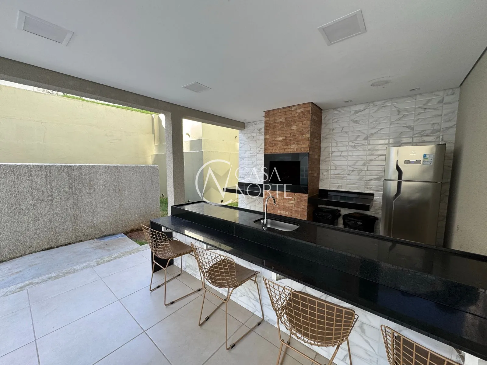 Apartamento à venda com 2 quartos, 54m², 1 suíte, 1 vaga, Rua Sílvio Silveira Soares no bairro Camaquã em Porto Alegre