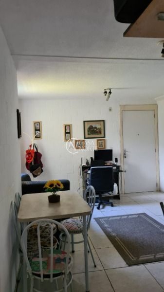 Apartamento à venda com 2 quartos, 43m², 1 vaga, Rua Imperio no bairro Vila Nova em Porto Alegre