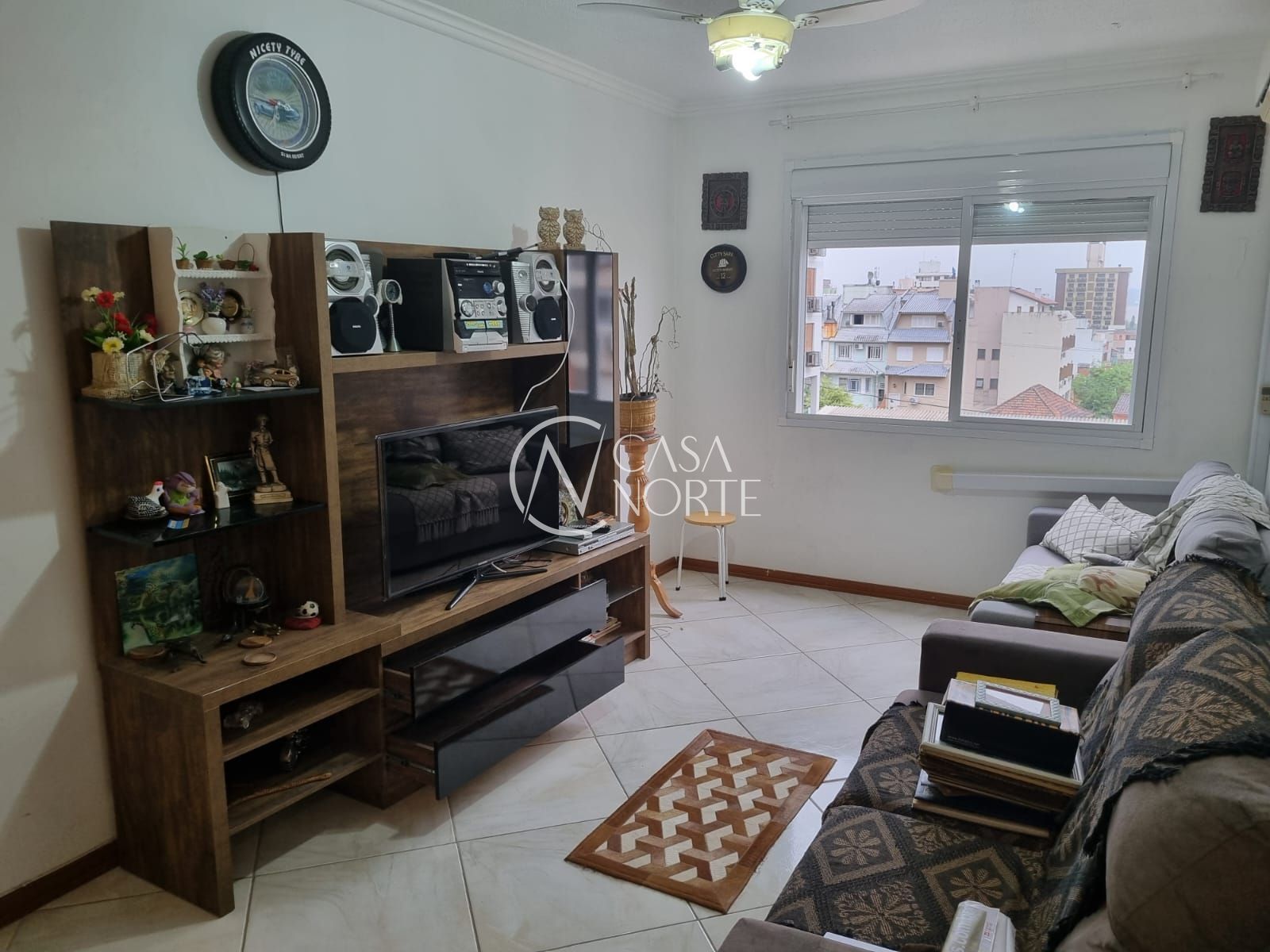 Apartamento à venda com 2 quartos, 68m², 1 vaga, Rua Doutor Barcelos no bairro Tristeza em Porto Alegre