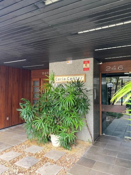 Sala Comercial à venda , 52m², Rua Felipe Neri no bairro Auxiliadora em Porto Alegre