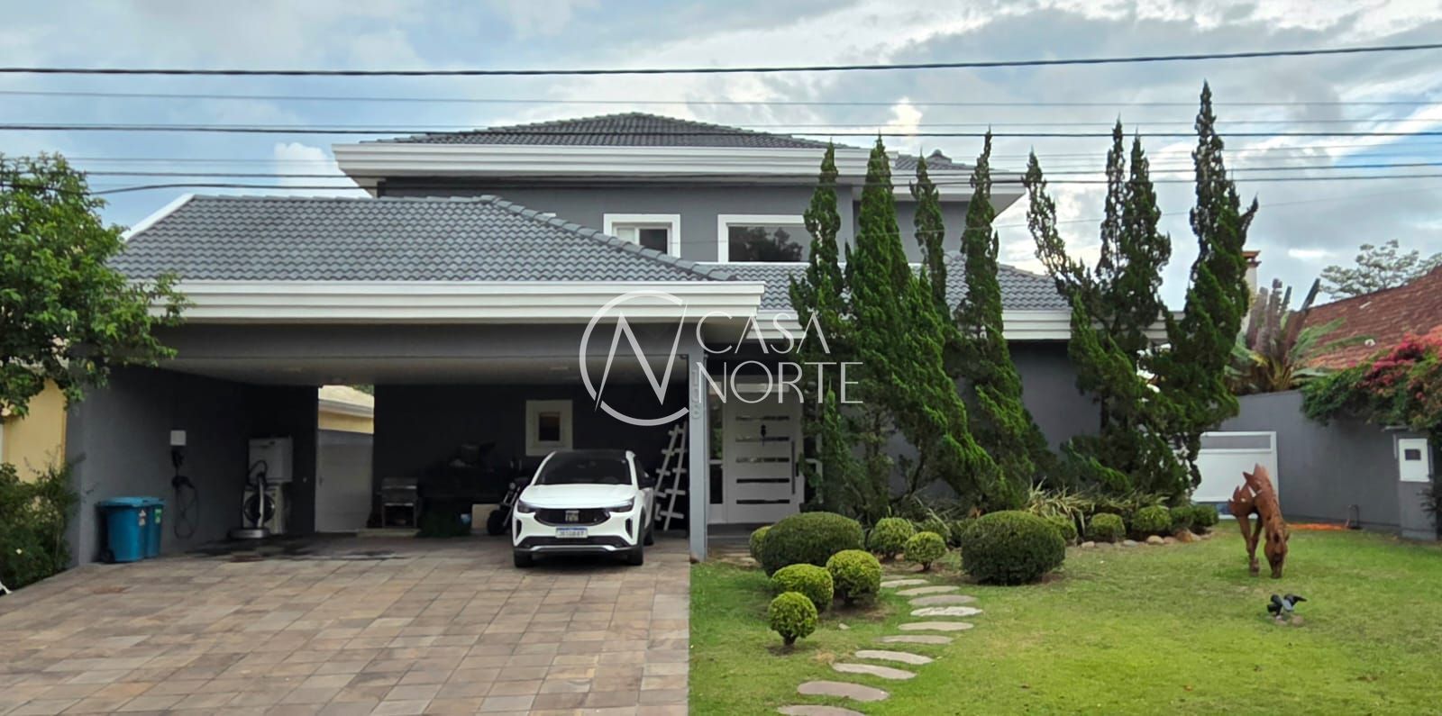 Casa de Condomínio à venda com 4 quartos, 405m², 4 suítes, 4 vagas, Avenida Juca Batista no bairro Terraville em Porto Alegre