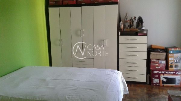 Apartamento à venda com 2 quartos, 68m², Avenida Benjamin Constant no bairro São João em Porto Alegre