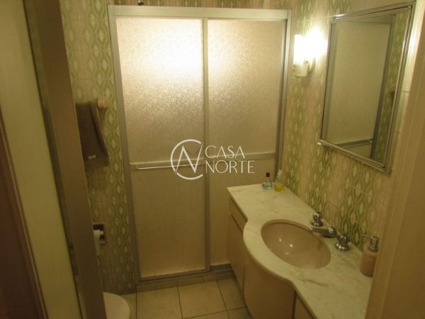 Apartamento à venda com 3 quartos, 156m², 1 suíte, 1 vaga, Rua Bogota no bairro Jardim Lindóia em Porto Alegre