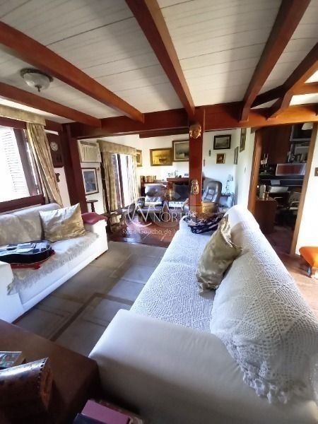 Casa à venda com 4 quartos, 683m², 3 suítes, 6 vagas, Rua Doutor Barcelos no bairro Tristeza em Porto Alegre