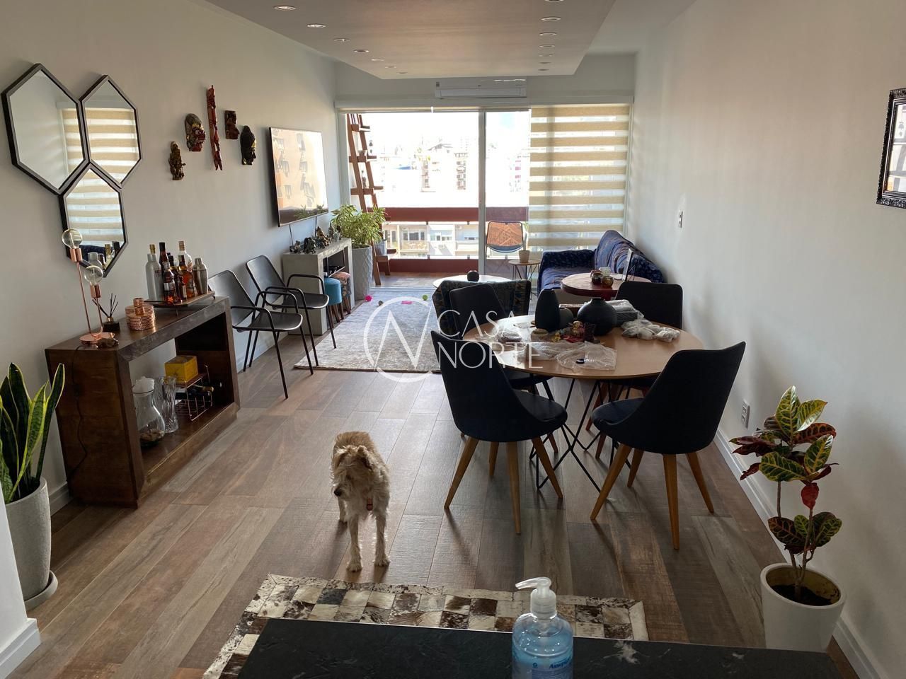 Apartamento à venda com 3 quartos, 106m², 1 suíte, 1 vaga, Rua General Jacinto Osório no bairro Santana em Porto Alegre