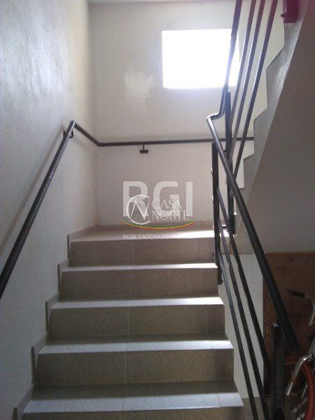 Apartamento à venda com 2 quartos, 39m², 1 vaga, Estrada Cristiano Kraemer no bairro Vila Nova em Porto Alegre