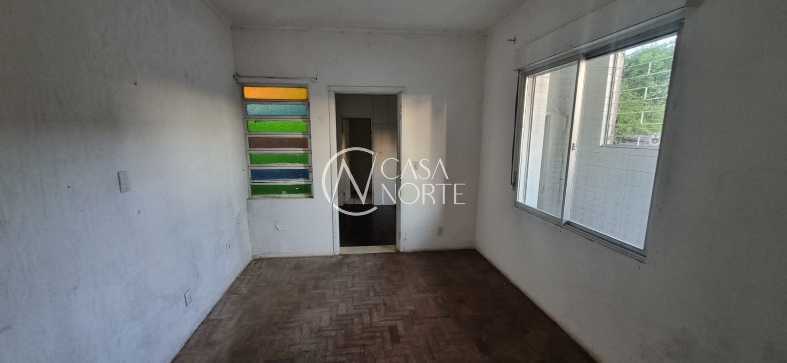 Terreno à venda  com 1m², Avenida Professor Oscar Pereira no bairro Glória em Porto Alegre