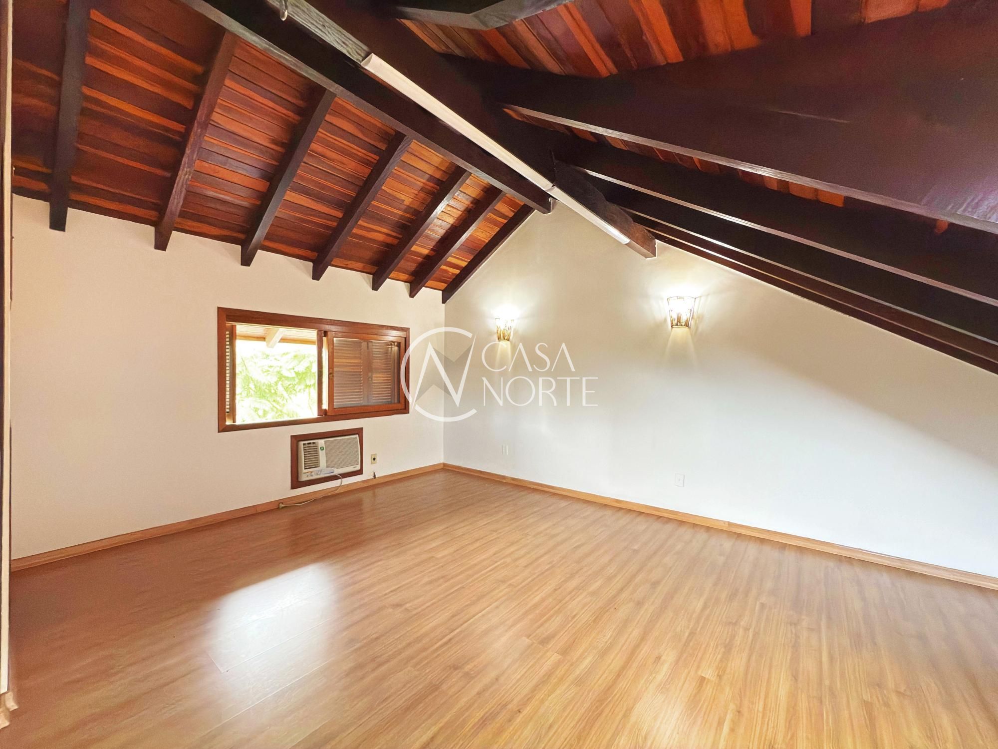 Casa de Condomínio à venda com 3 quartos, 189m², 1 suíte, 2 vagas, Avenida Oswaldo Gonçalves Cruz no bairro Ipanema em Porto Alegre