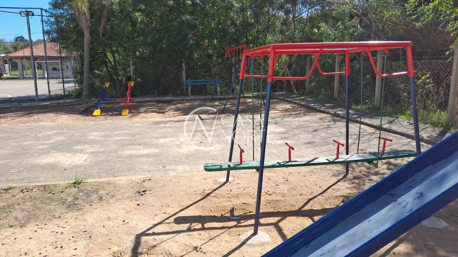 Apartamento à venda com 2 quartos, 51m², 1 vaga, Rua Gentil Claudionor de Souza Lopes no bairro Chapéu do Sol em Porto Alegre