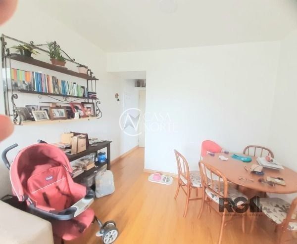 Apartamento à venda com 2 quartos, 55m², 1 vaga, Rua General Jonathas Borges Fortes no bairro Glória em Porto Alegre