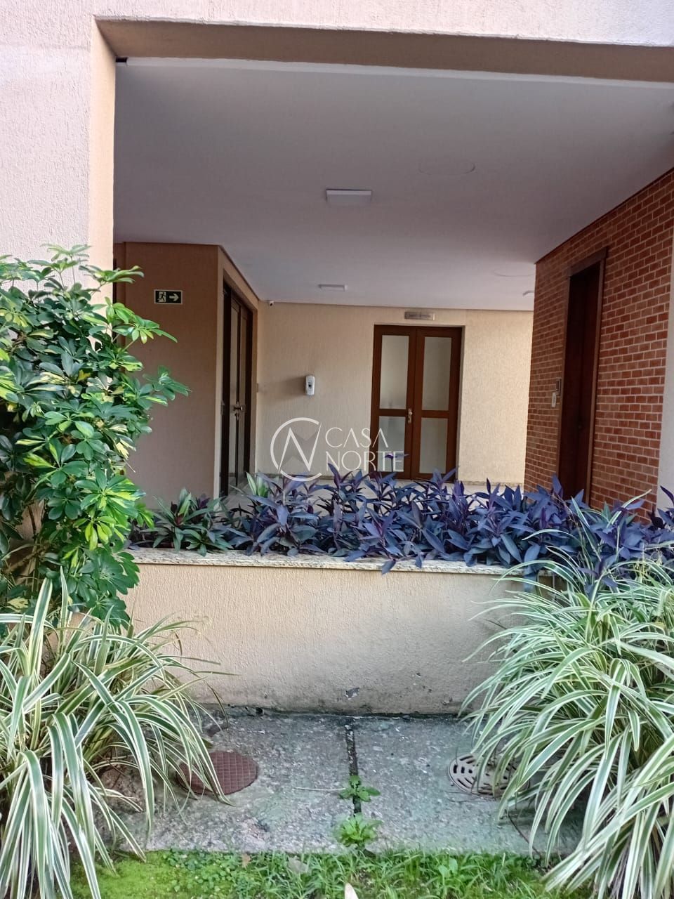 Apartamento à venda com 2 quartos, 78m², 1 suíte, 1 vaga, Rua Doutor Pereira Neto no bairro Tristeza em Porto Alegre