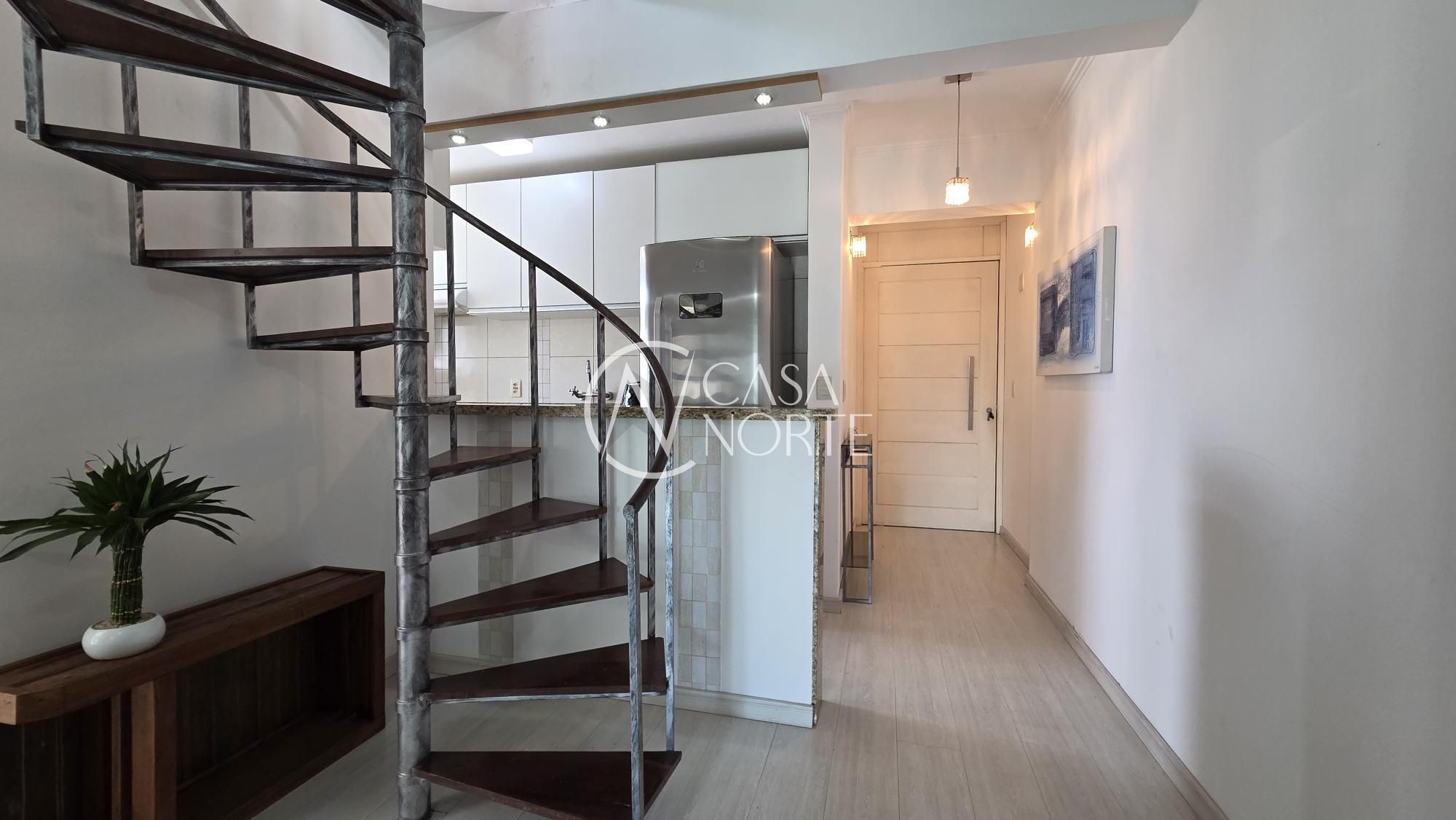 Cobertura à venda com 1 quarto, 108m², 1 vaga, Rua Visconde de Inhauma no bairro Azenha em Porto Alegre