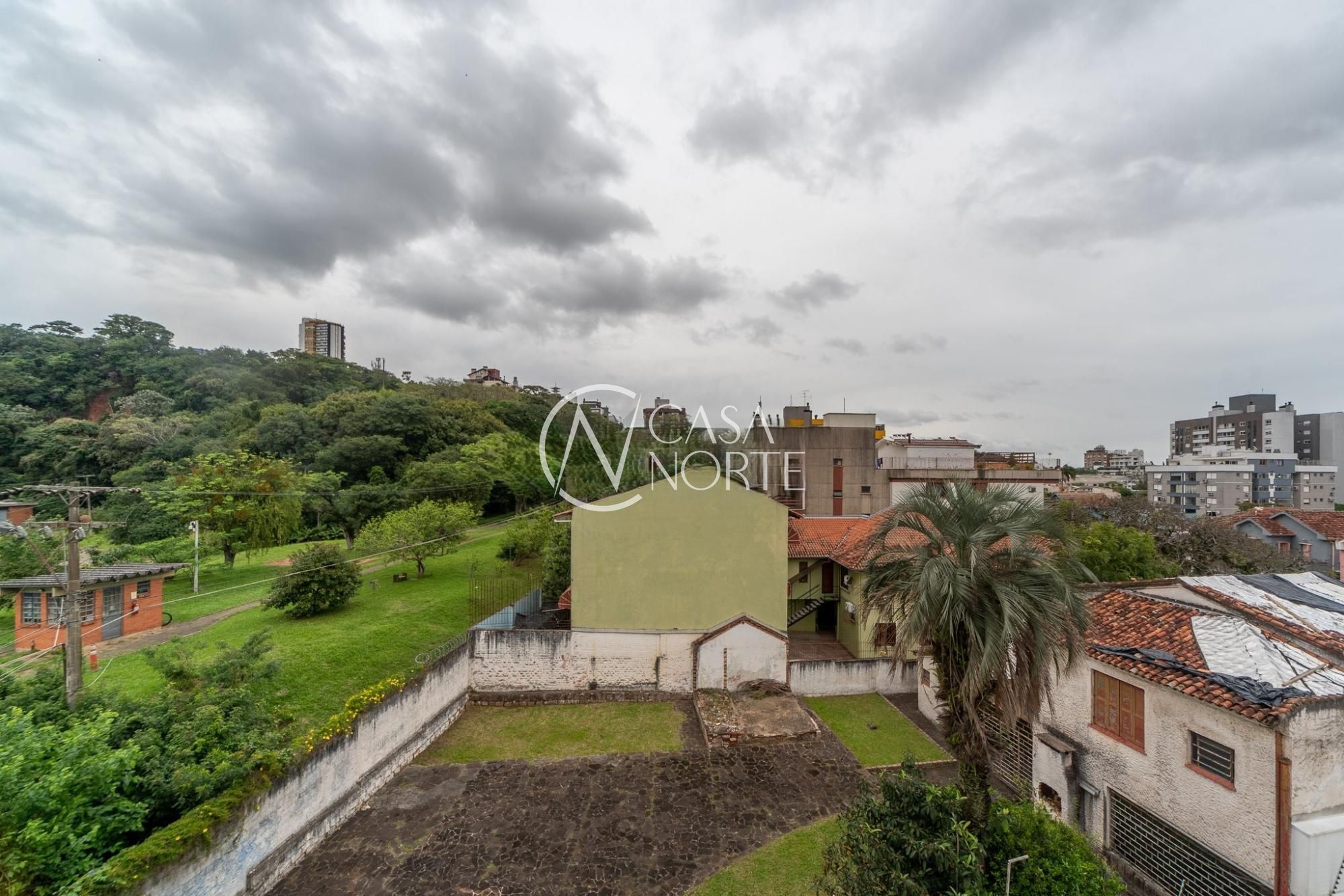 Apartamento à venda com 3 quartos, 110m², 1 suíte, 2 vagas, Rua Barão do Guaíba no bairro Menino Deus em Porto Alegre