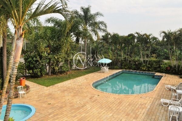 Casa de Condomínio à venda com 2 quartos, 95m², 1 vaga, Avenida da Cavalhada no bairro Cavalhada em Porto Alegre