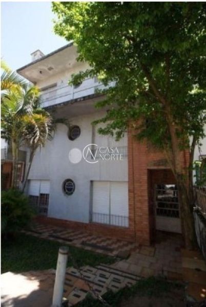 Kitnet à venda com 1 quarto, 28m², Rua Nunes no bairro Medianeira em Porto Alegre