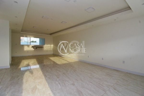 Casa à venda com 3 quartos, 217m², 1 suíte, 2 vagas, Rua Jorge Babot Miranda no bairro Aberta dos Morros em Porto Alegre