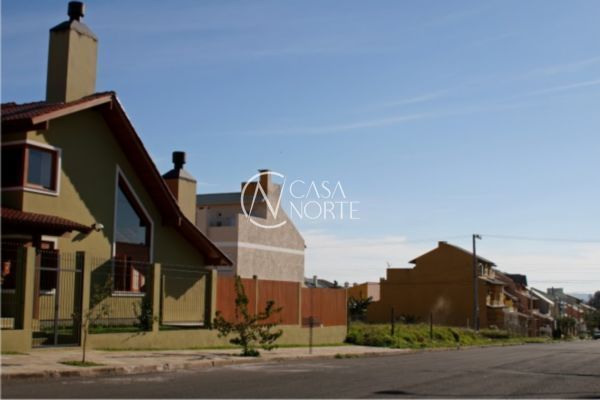 Terreno à venda , 200m², Rua Manoel Fernandes no bairro Guarujá em Porto Alegre