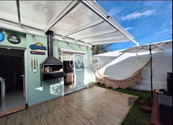 Casa de Condomínio à venda com 3 quartos, 90m², 1 suíte, 1 vaga, Avenida Edgar Pires de Castro no bairro Hípica em Porto Alegre