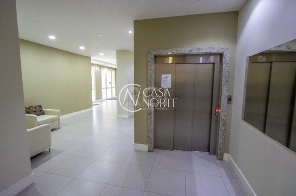 Apartamento à venda com 2 quartos, 69m², 1 suíte, 1 vaga, Rua Doutor Pereira Neto no bairro Tristeza em Porto Alegre