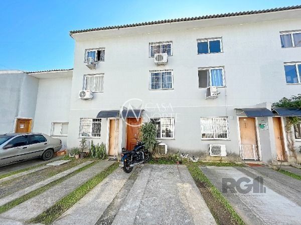 Casa de Condomínio à venda com 3 quartos, 110m², 1 suíte, 1 vaga, Rua Dorival Castilhos Machado no bairro Hípica em Porto Alegre