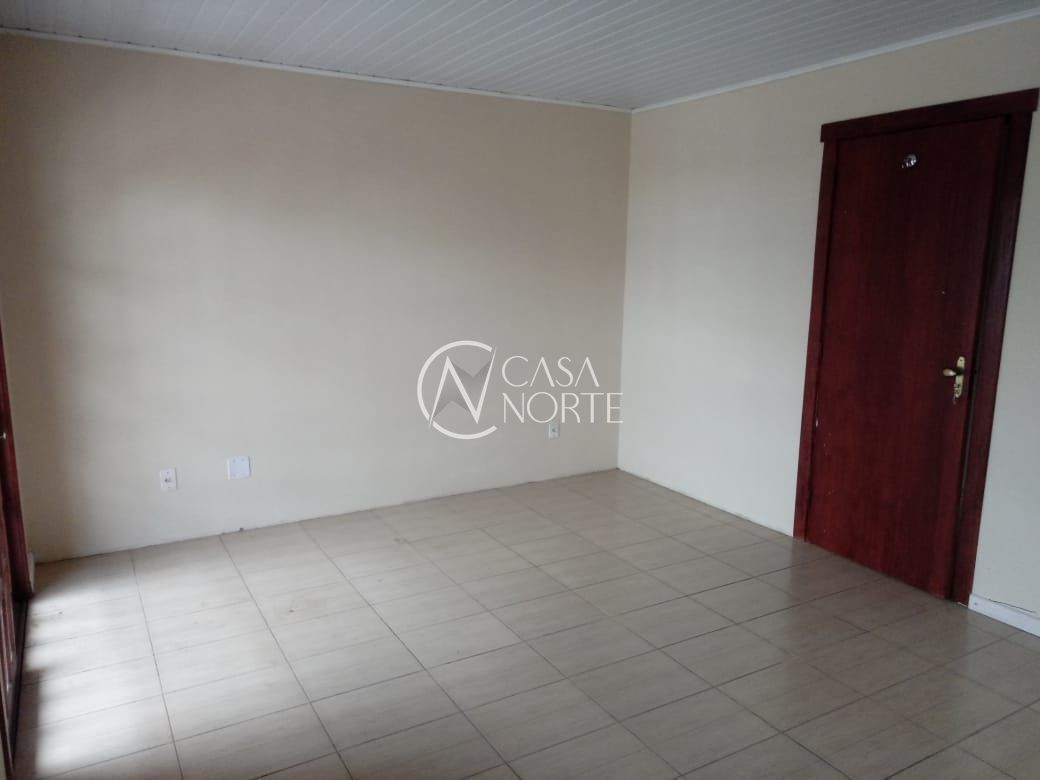 Casa à venda com 2 quartos, 108m², 1 vaga, Rua Doutor Cláudio Walter Ferreira da Silva no bairro Guarujá em Porto Alegre