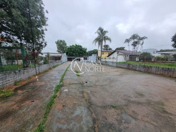 Terreno à venda , 550m², Avenida Juca Batista no bairro Cavalhada em Porto Alegre