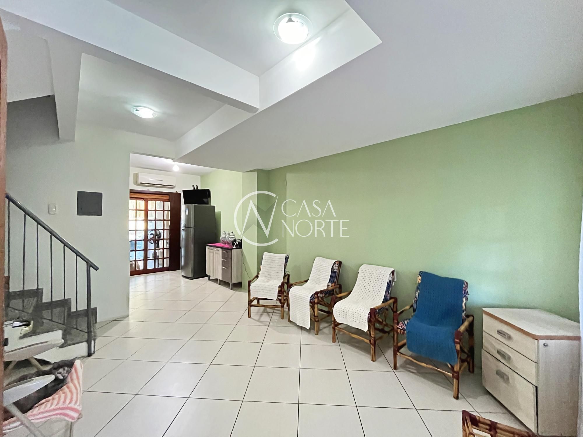 Casa à venda com 4 quartos, 155m², 1 suíte, 2 vagas, Rua Moacyr Godoy Ilha no bairro Espírito Santo em Porto Alegre