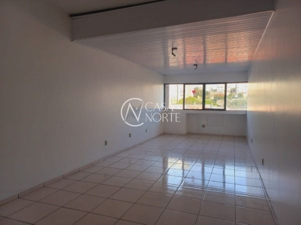 Sala Comercial à venda , 42m², Avenida Otto Niemeyer no bairro Camaquã em Porto Alegre