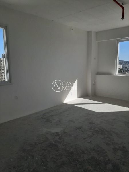Sala Comercial à venda , 32m², Rua Gomes Jardim no bairro Santana em Porto Alegre