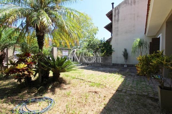 Casa à venda com 3 quartos, 155m², 1 vaga, Rua Jayme Saul de Borba no bairro Espírito Santo em Porto Alegre