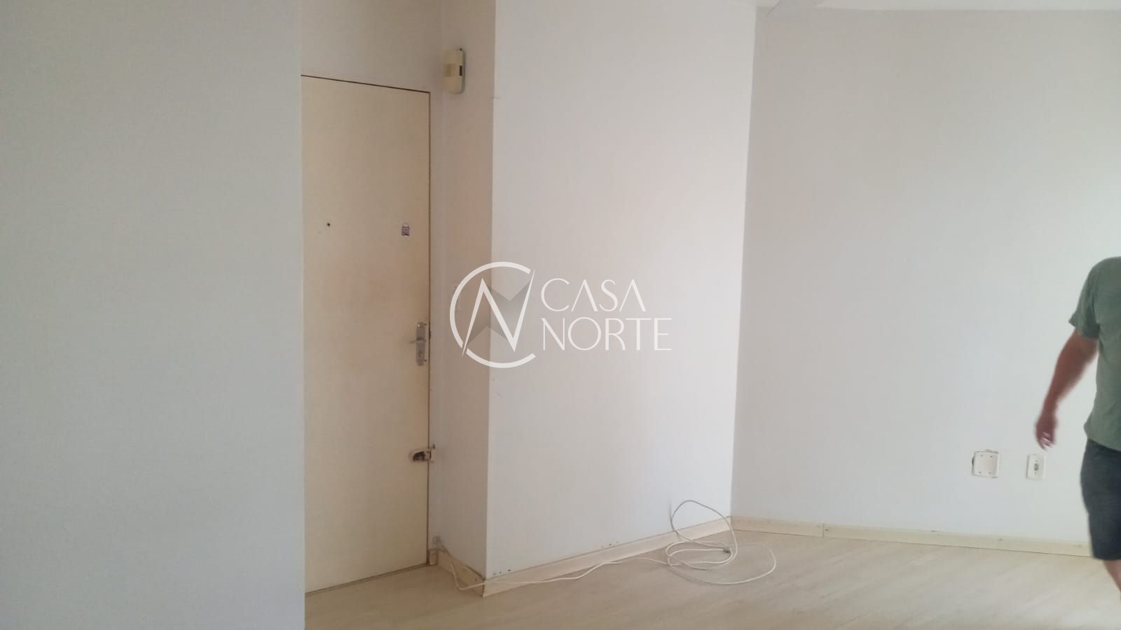 Apartamento à venda com 2 quartos, 59m², 1 vaga, Rua Chico Pedro no bairro Camaquã em Porto Alegre