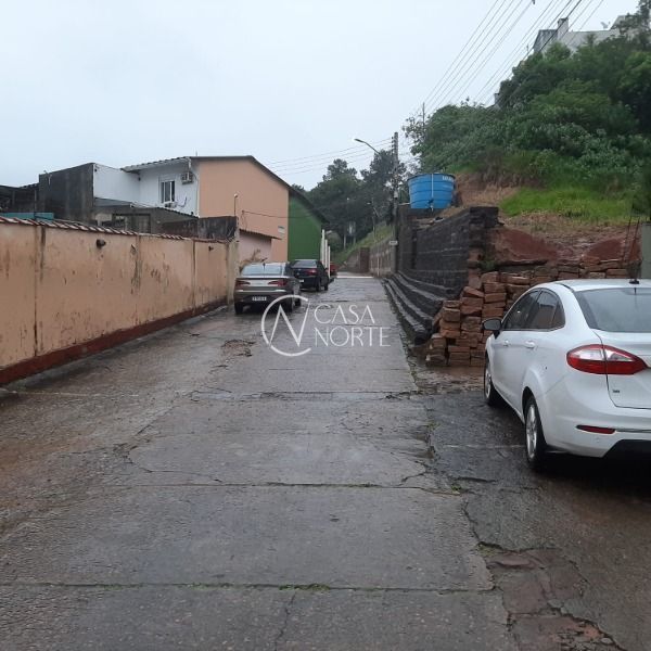 Casa de Condomínio à venda com 1 quarto, 30m², 1 vaga, Avenida Juca Batista no bairro Hípica em Porto Alegre