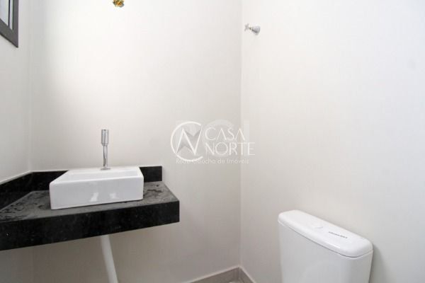 Casa à venda com 2 quartos, 85m², 2 suítes, 1 vaga, Rua Doutor Erico Maciel Filho no bairro Hípica em Porto Alegre