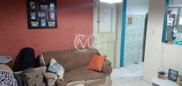 Apartamento à venda com 2 quartos, 45m², 1 vaga, Rua David Cherman no bairro Restinga em Porto Alegre