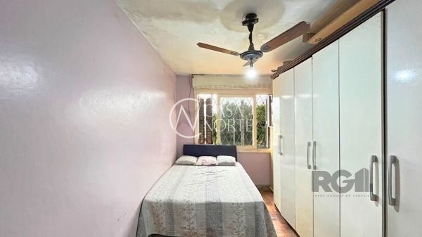 Casa à venda com 4 quartos, 180m², 1 suíte, 1 vaga, Rua Vinte e um de Agosto no bairro Cavalhada em Porto Alegre