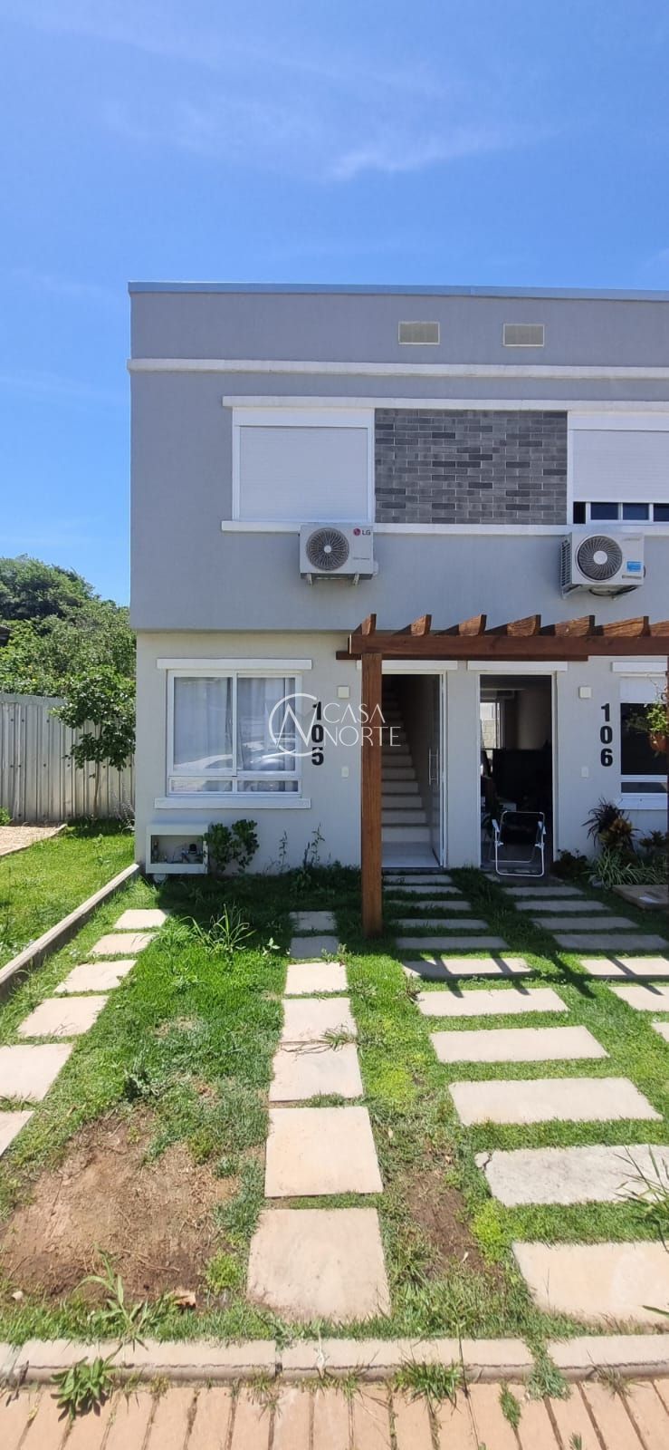 Casa de Condomínio à venda com 2 quartos, 87m², 1 vaga, Estrada Cristiano Kraemer no bairro Vila Nova em Porto Alegre