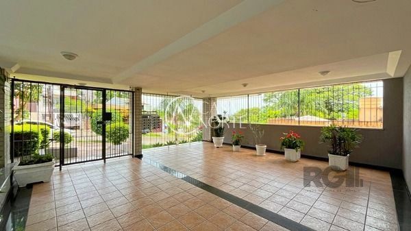 Apartamento à venda com 3 quartos, 108m², 2 suítes, 2 vagas, Rua Santa Cruz no bairro Santa Tereza em Porto Alegre