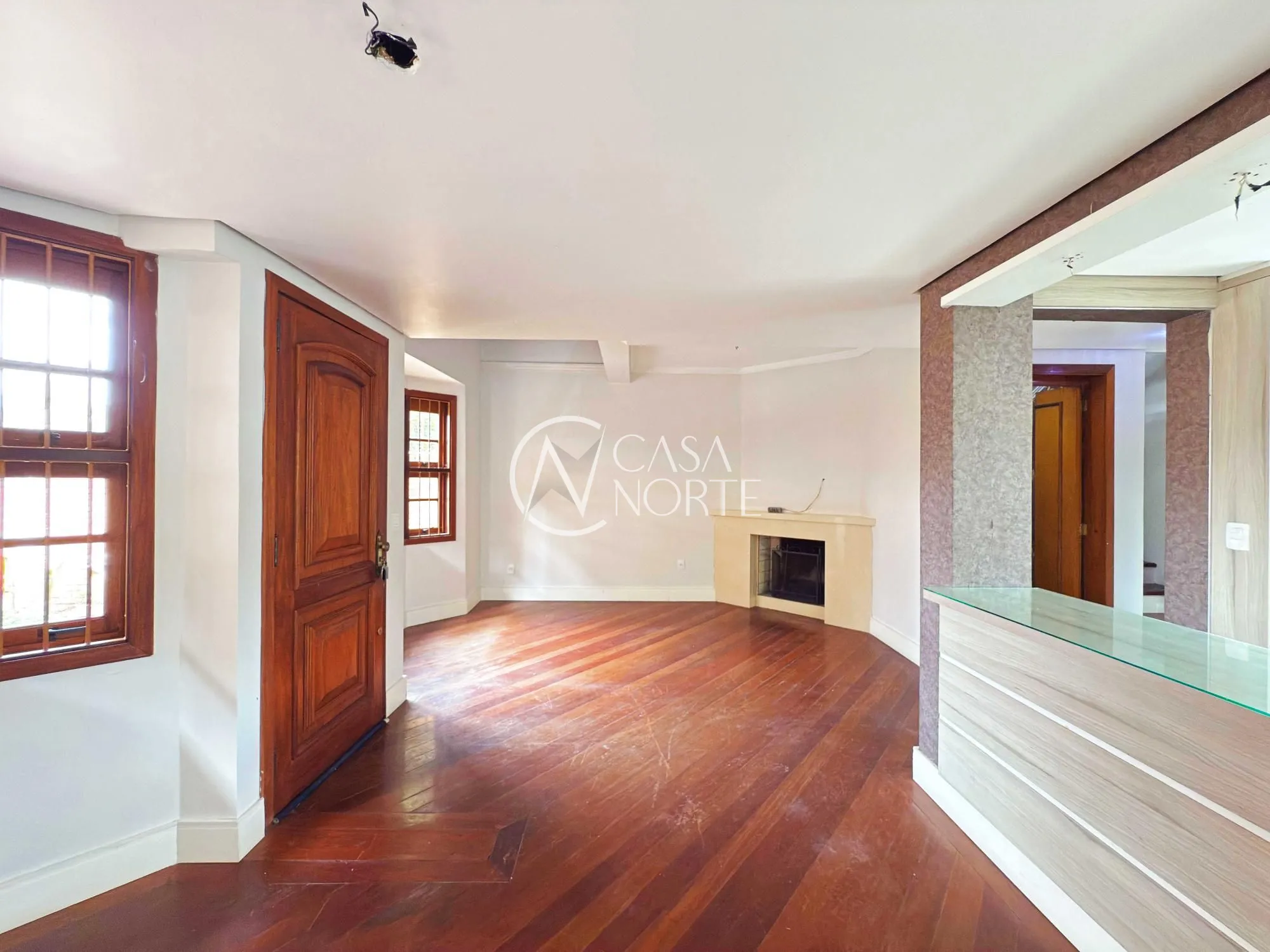Casa de Condomínio à venda com 3 quartos, 189m², 1 suíte, 2 vagas, Avenida Oswaldo Gonçalves Cruz no bairro Ipanema em Porto Alegre