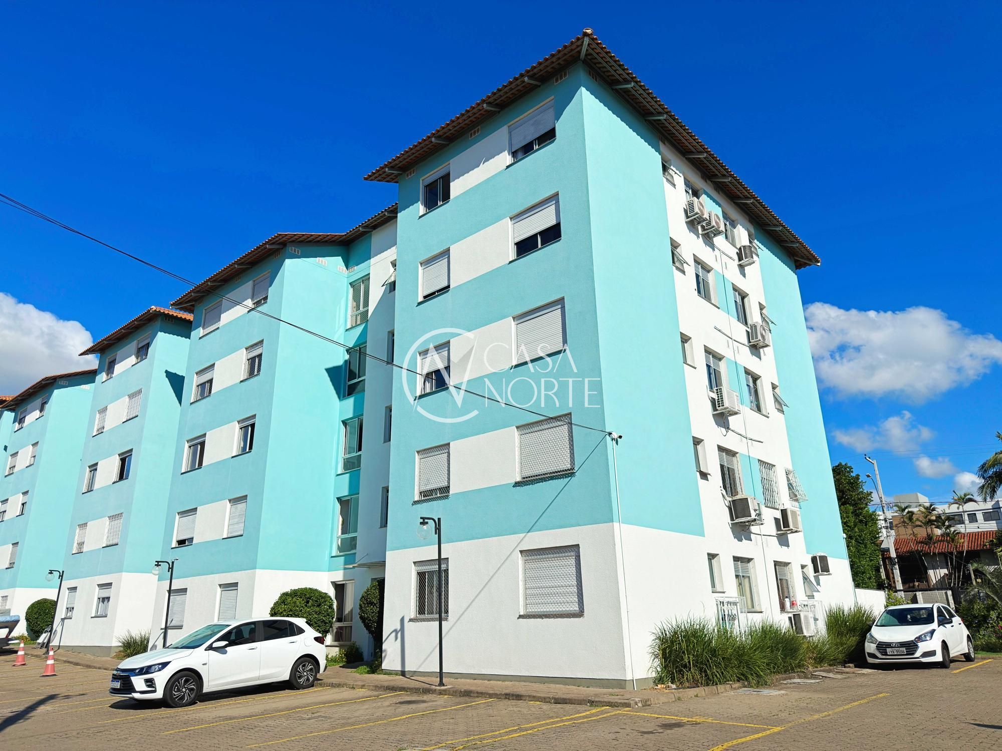 Apartamento à venda com 2 quartos, 49m², 1 vaga, Rua Atílio Supertti no bairro Vila Nova em Porto Alegre