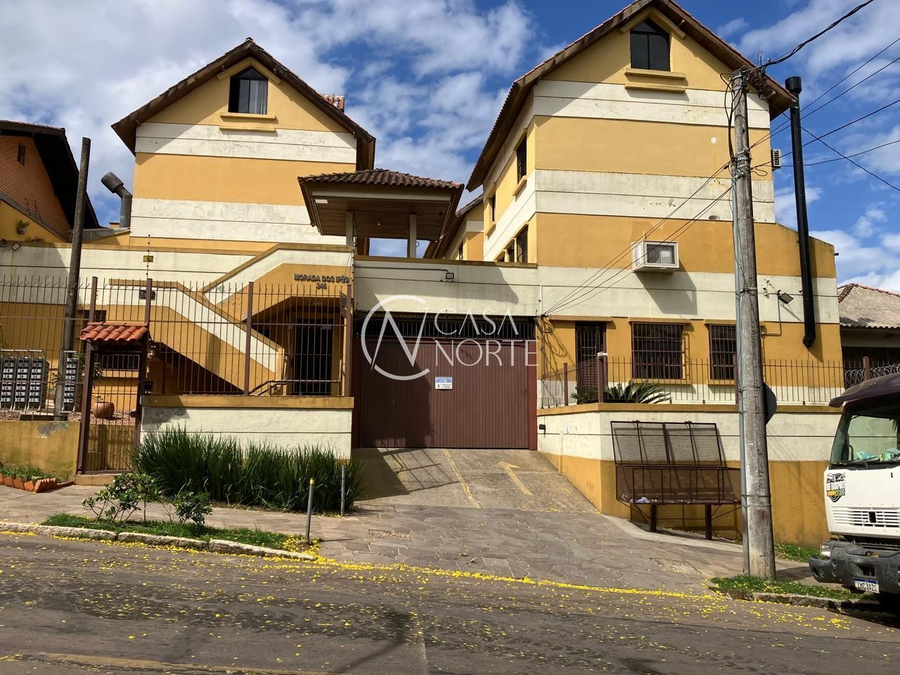 Casa de Condomínio à venda com 3 quartos, 64m², 2 vagas, Rua Dona Malvina no bairro Santa Tereza em Porto Alegre