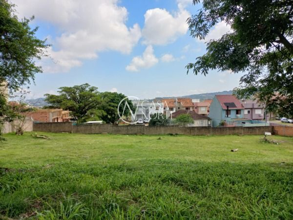 Terreno à venda , 142m², Estrada Jorge Pereira Nunes no bairro Campo Novo em Porto Alegre