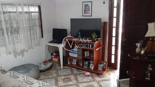 Casa à venda com 4 quartos, 160m², 2 vagas, Rua Telmo Vieira de Araujo no bairro Aberta dos Morros em Porto Alegre