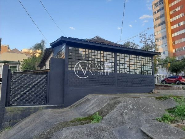 Terreno à venda  com 290m², Rua Doutor Dias de Carvalho no bairro Tristeza em Porto Alegre