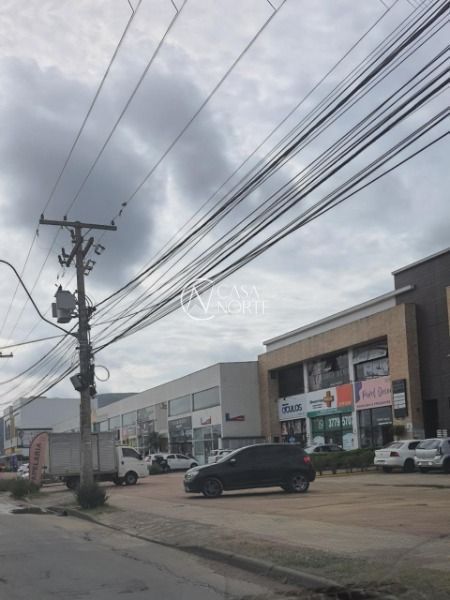 Terreno à venda , 500m², Avenida Edgar Pires de Castro no bairro Hípica em Porto Alegre